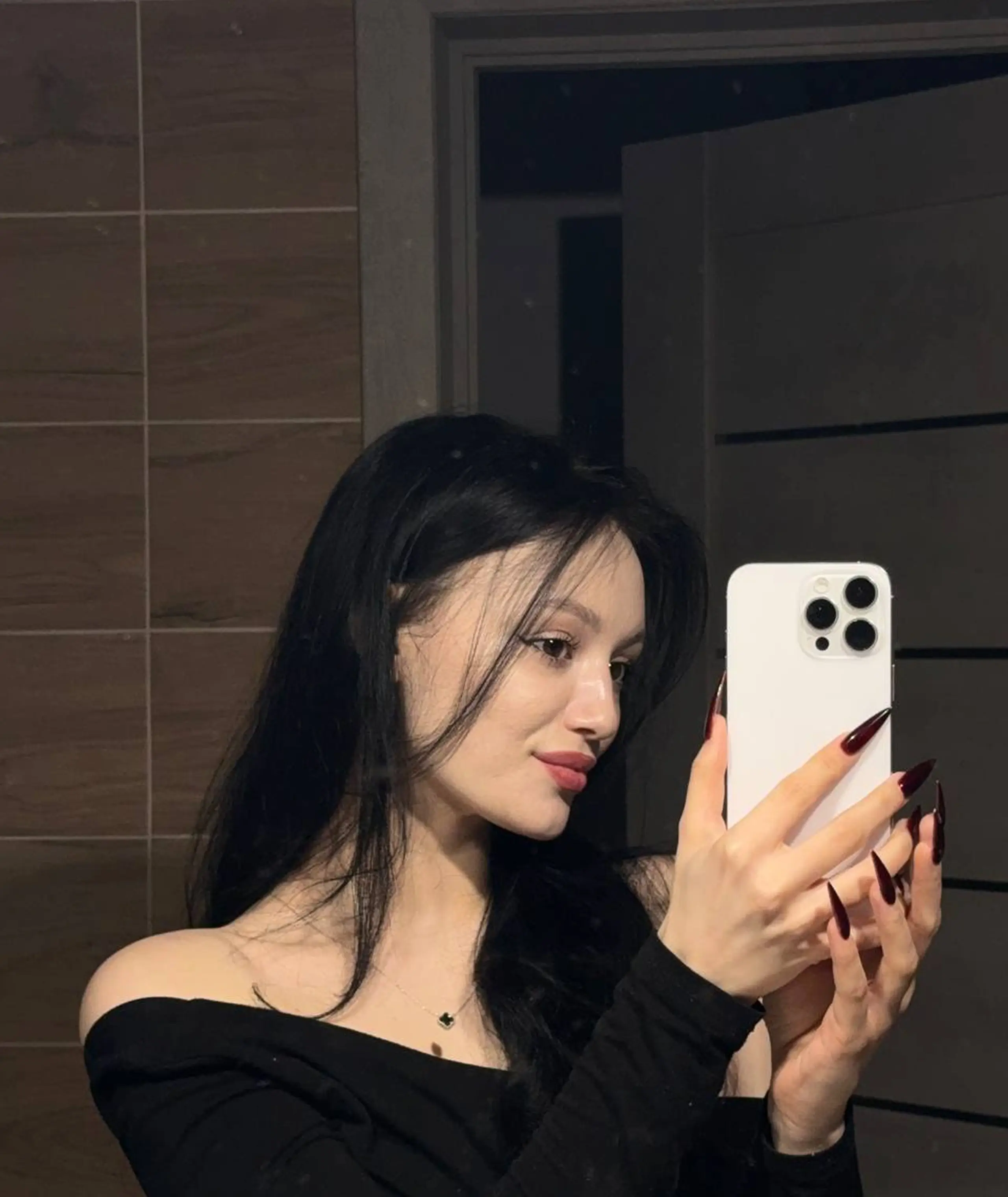 vikto ria model